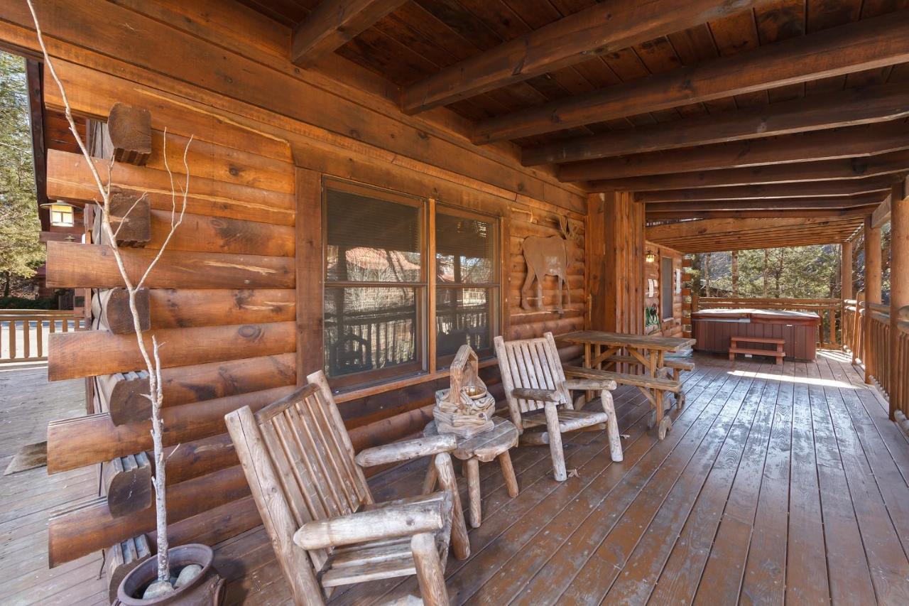 Moose Tracks Cabin Villa Pigeon Forge Dış mekan fotoğraf