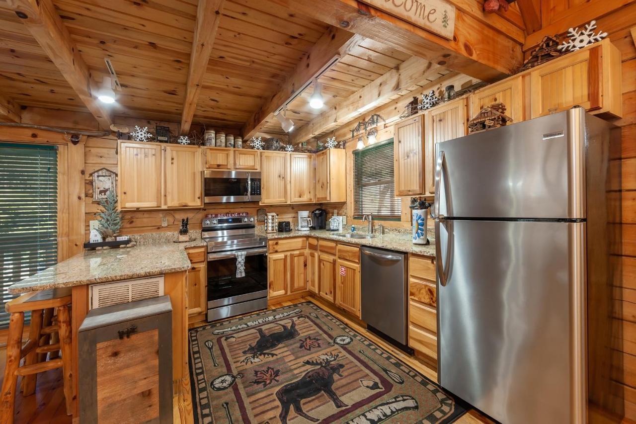 Moose Tracks Cabin Villa Pigeon Forge Dış mekan fotoğraf