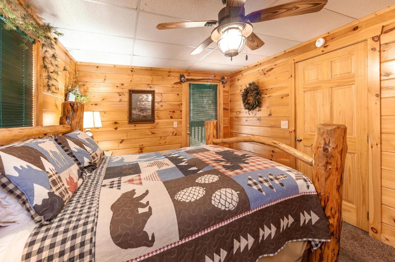 Moose Tracks Cabin Villa Pigeon Forge Dış mekan fotoğraf